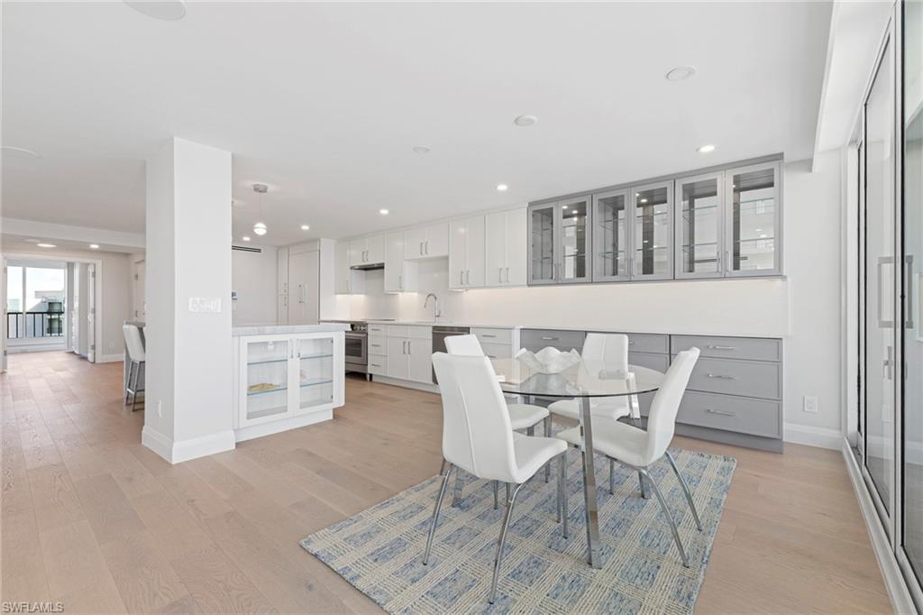 2382 Gulf Shore BLVD N 502