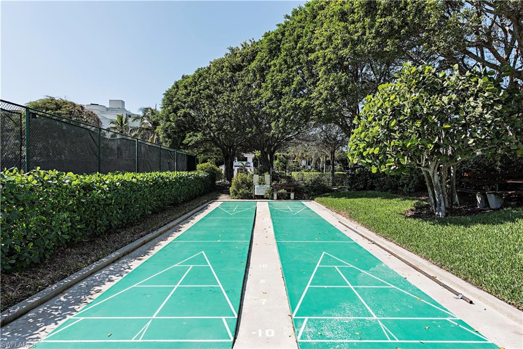 2382 Gulf Shore BLVD N 502