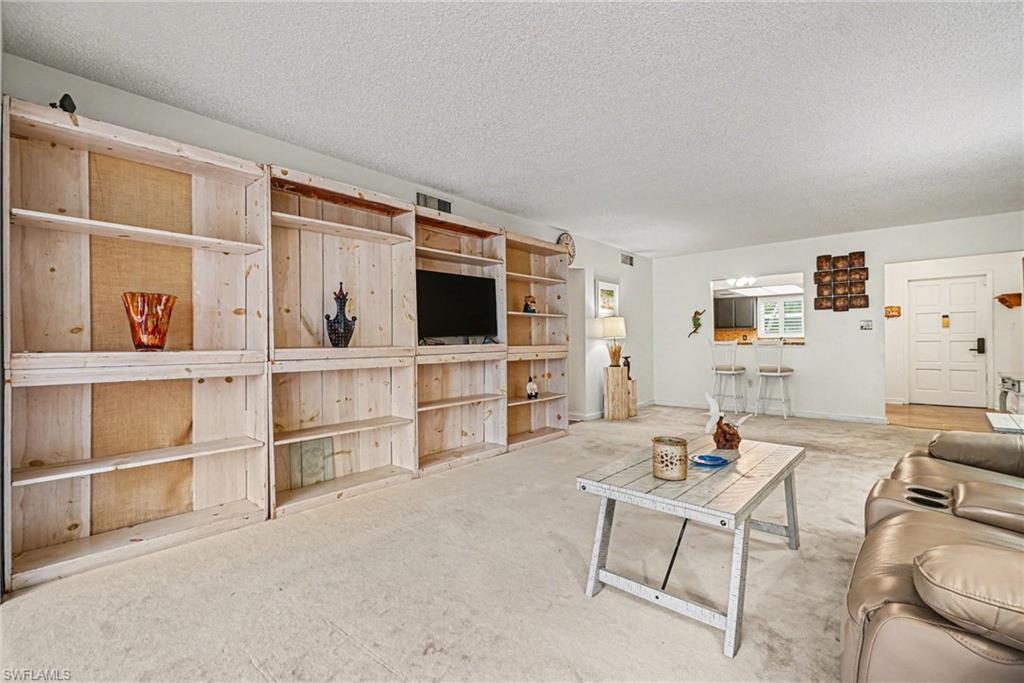 215 Cypress WAY E E2