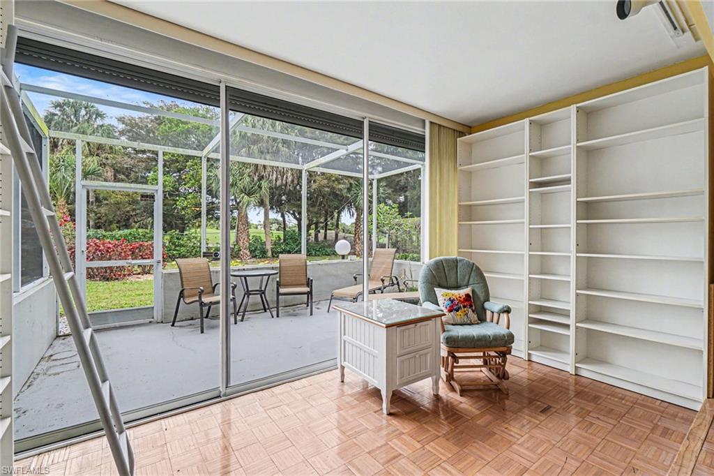 215 Cypress WAY E E2