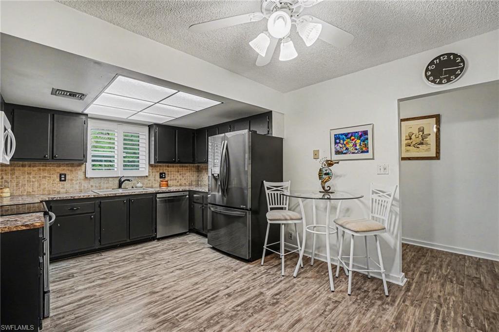 215 Cypress WAY E E2