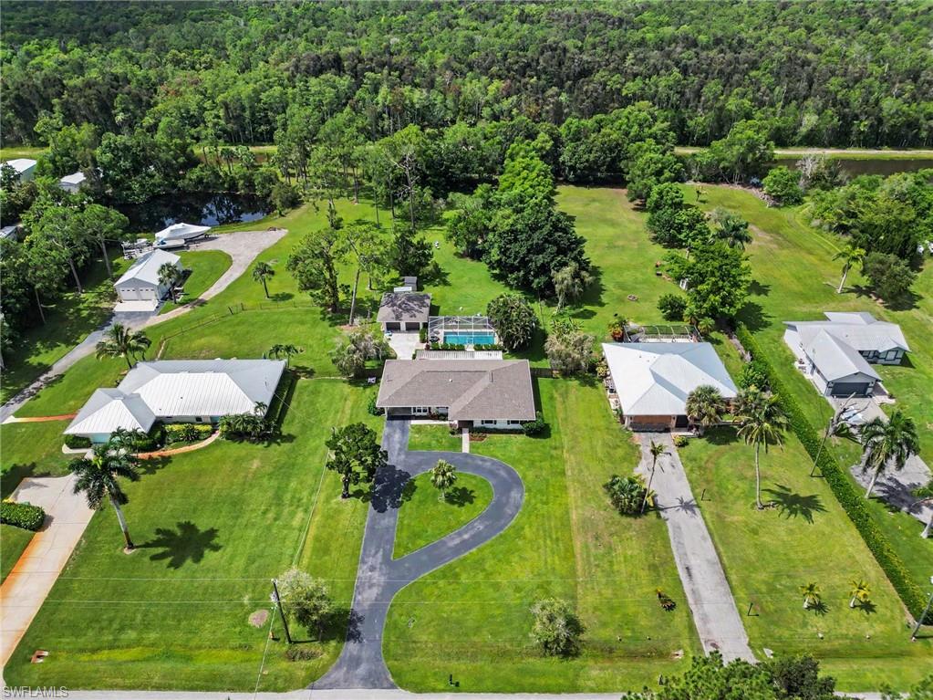 5272 Myrtle LN