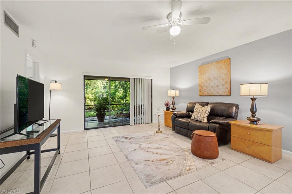 3006 Kings Lake BLVD 3006