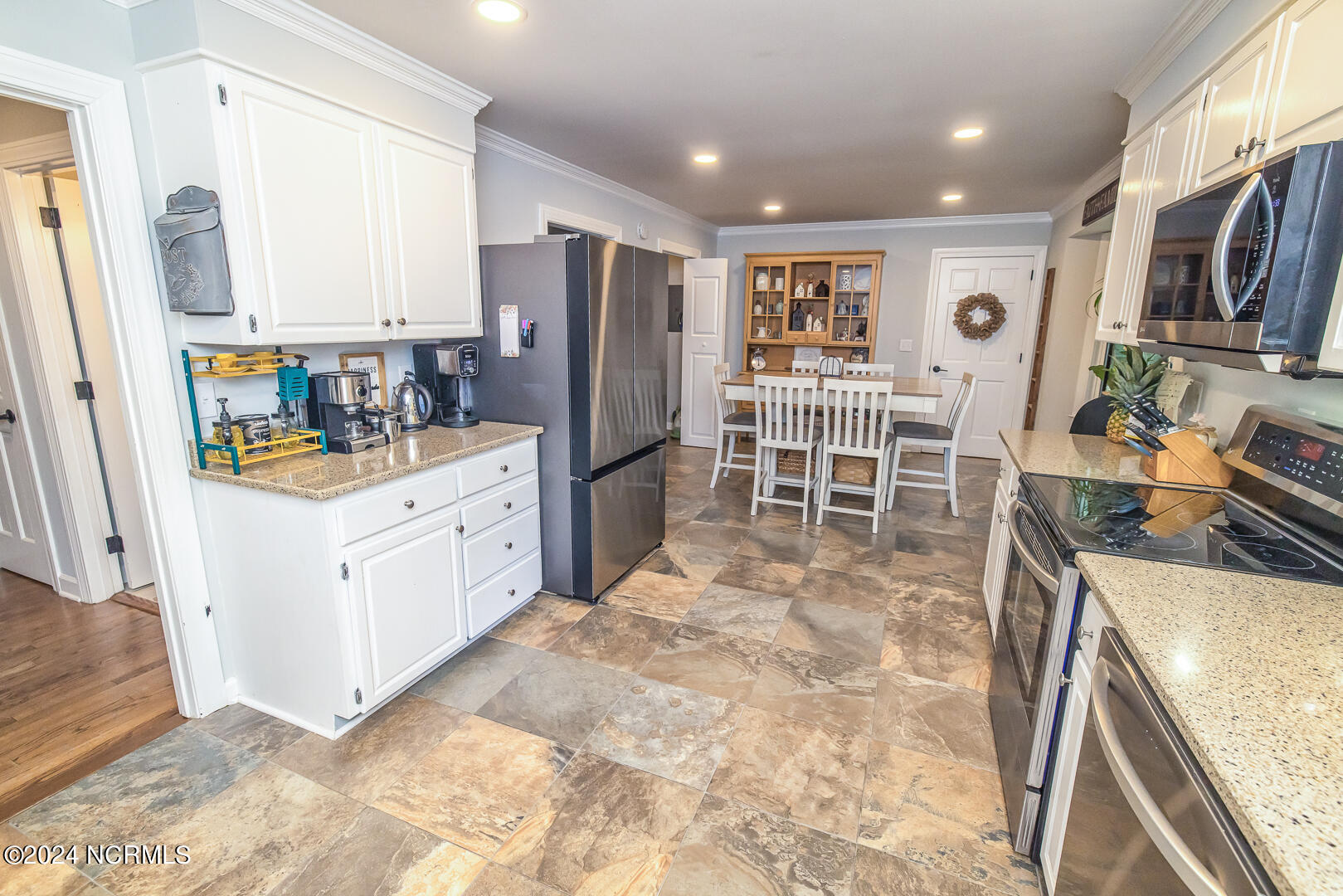 401 Porters Neck Road