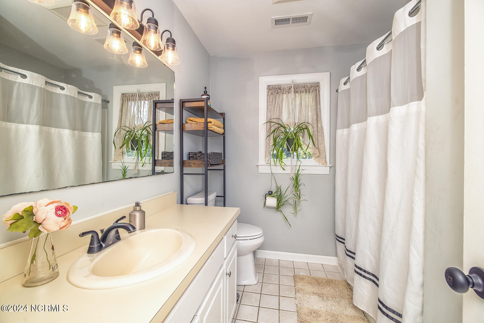 401 Porters Neck Road