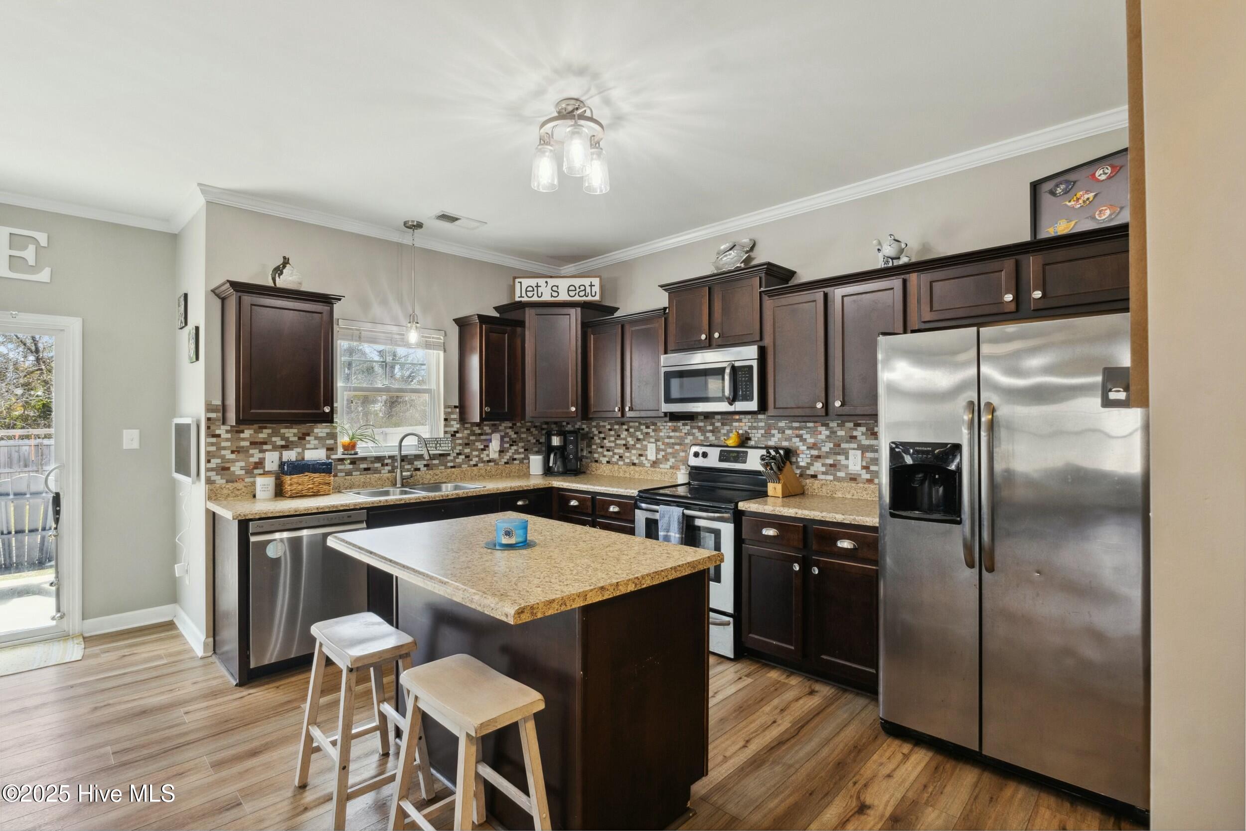 157 Bridgeport Drive