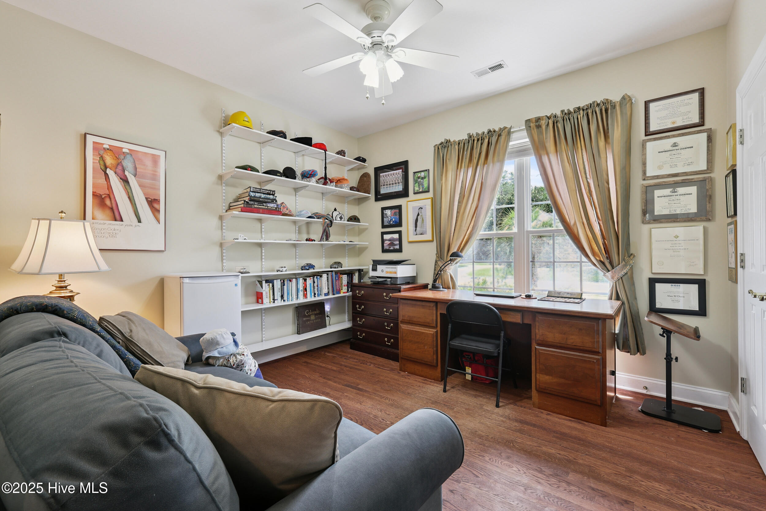 1612 Grandiflora Drive