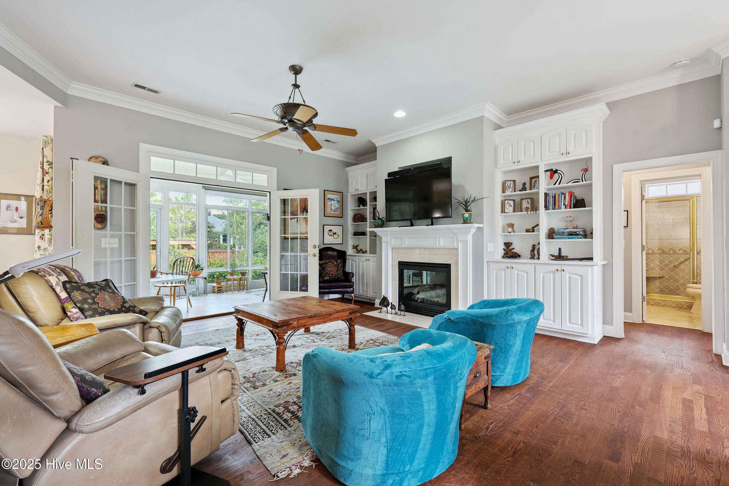 1612 Grandiflora Drive
