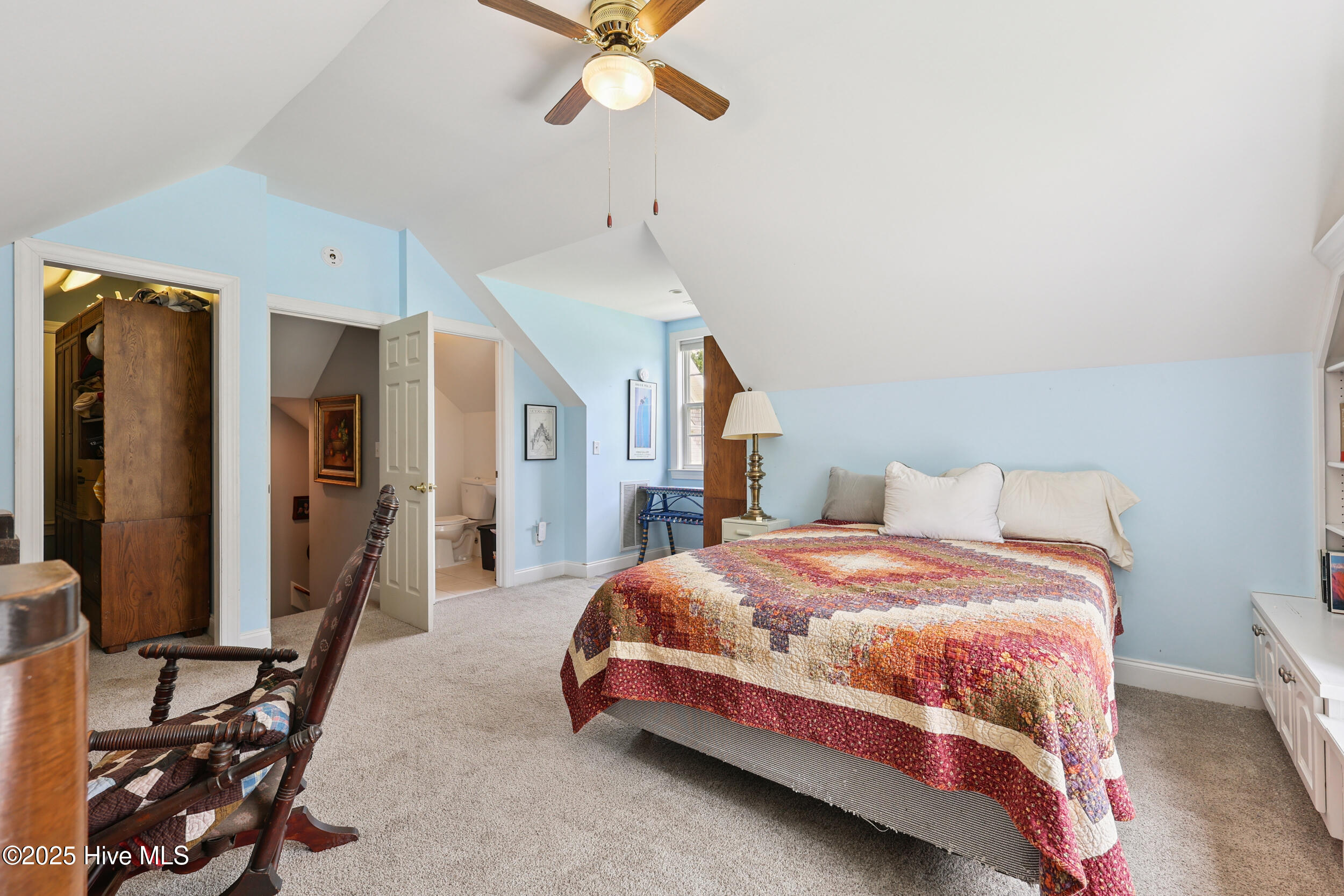1612 Grandiflora Drive