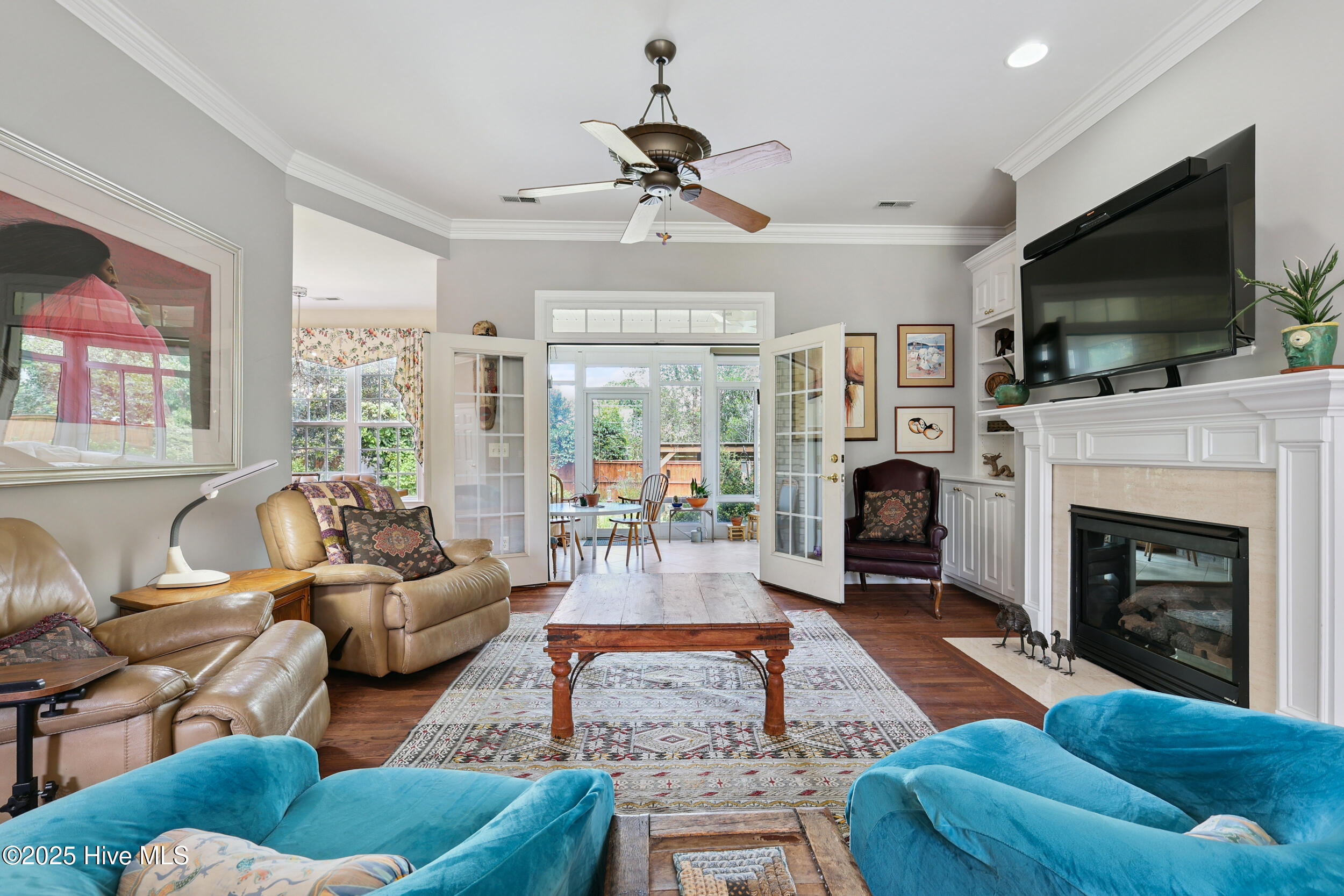 1612 Grandiflora Drive