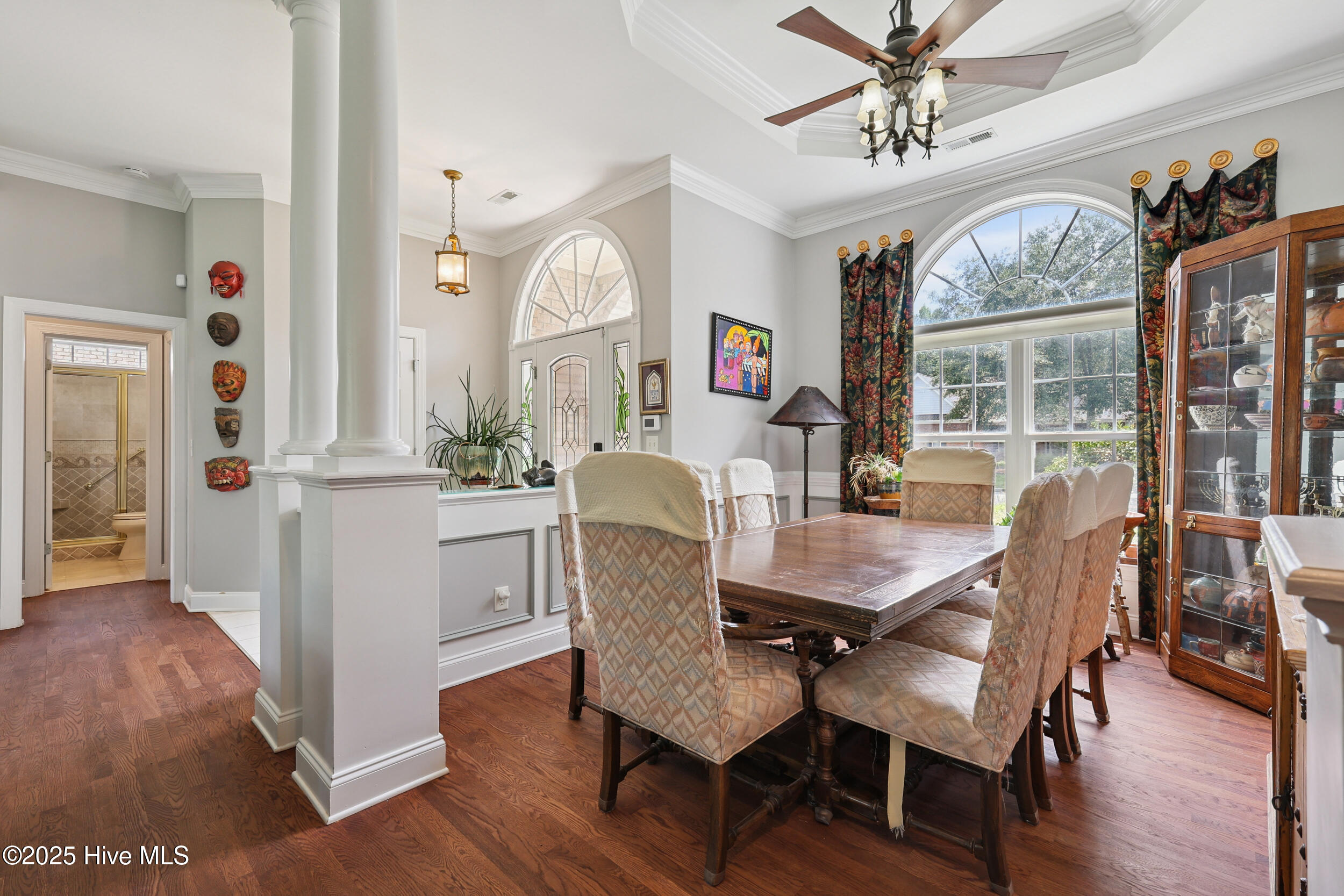 1612 Grandiflora Drive
