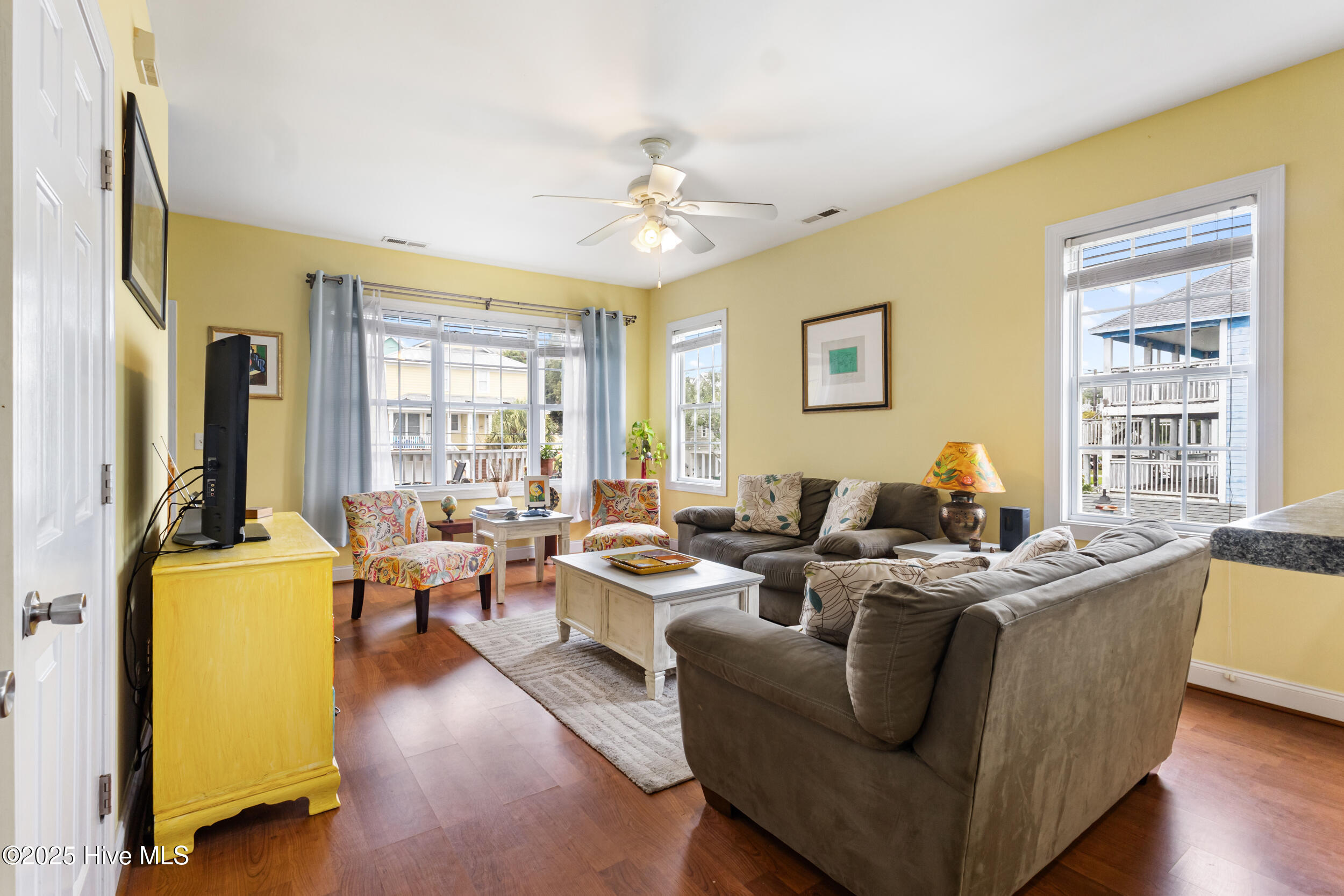 1512 Snapper Lane, 1