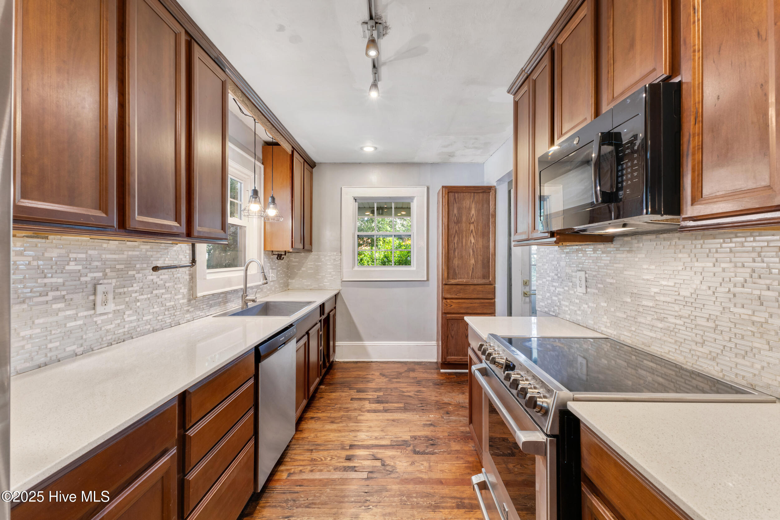 115 S 16th Street