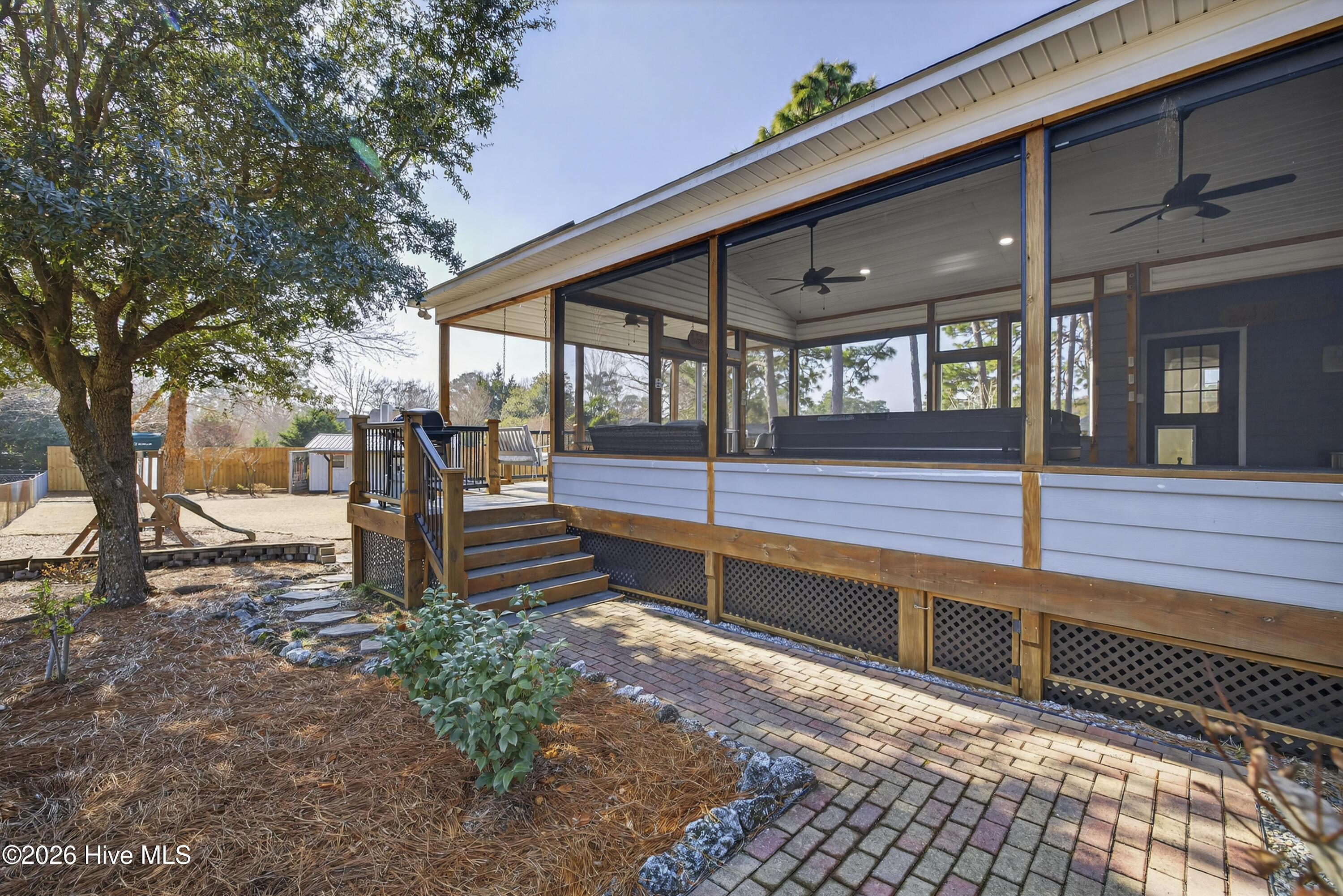 613 Long Leaf Acres Drive