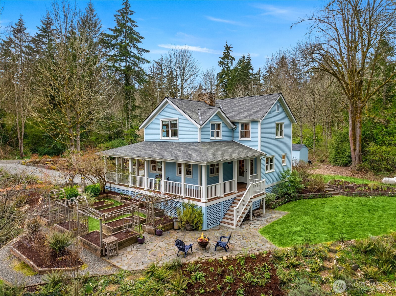 11138 Fairmont Lane NE