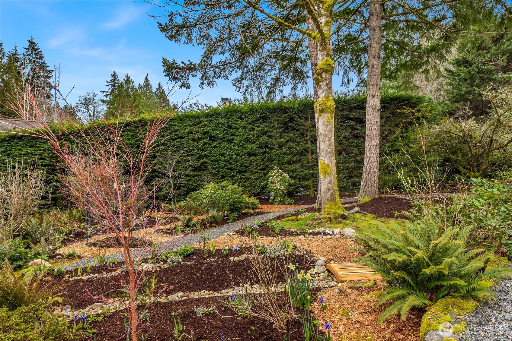 11138 Fairmont Lane NE