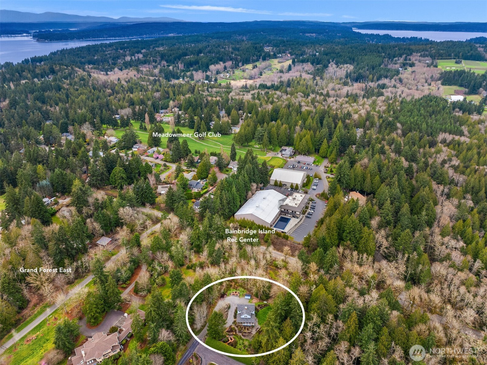 11138 Fairmont Lane NE