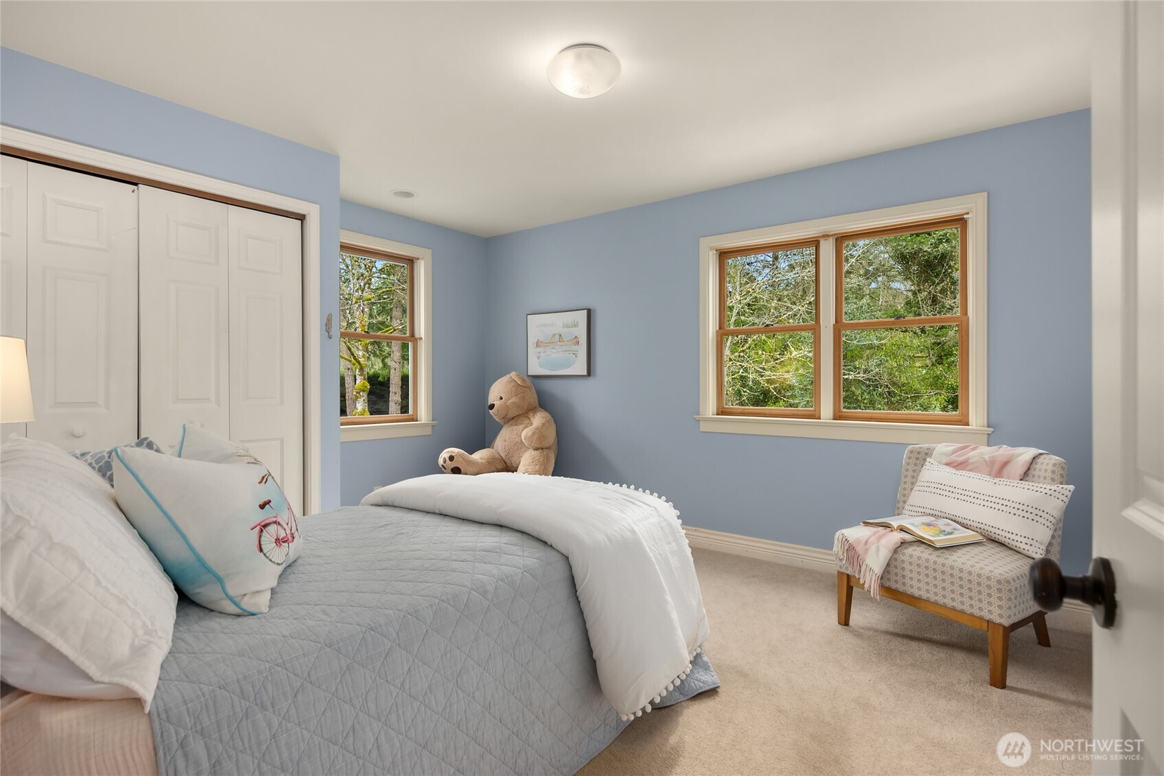 11138 Fairmont Lane NE