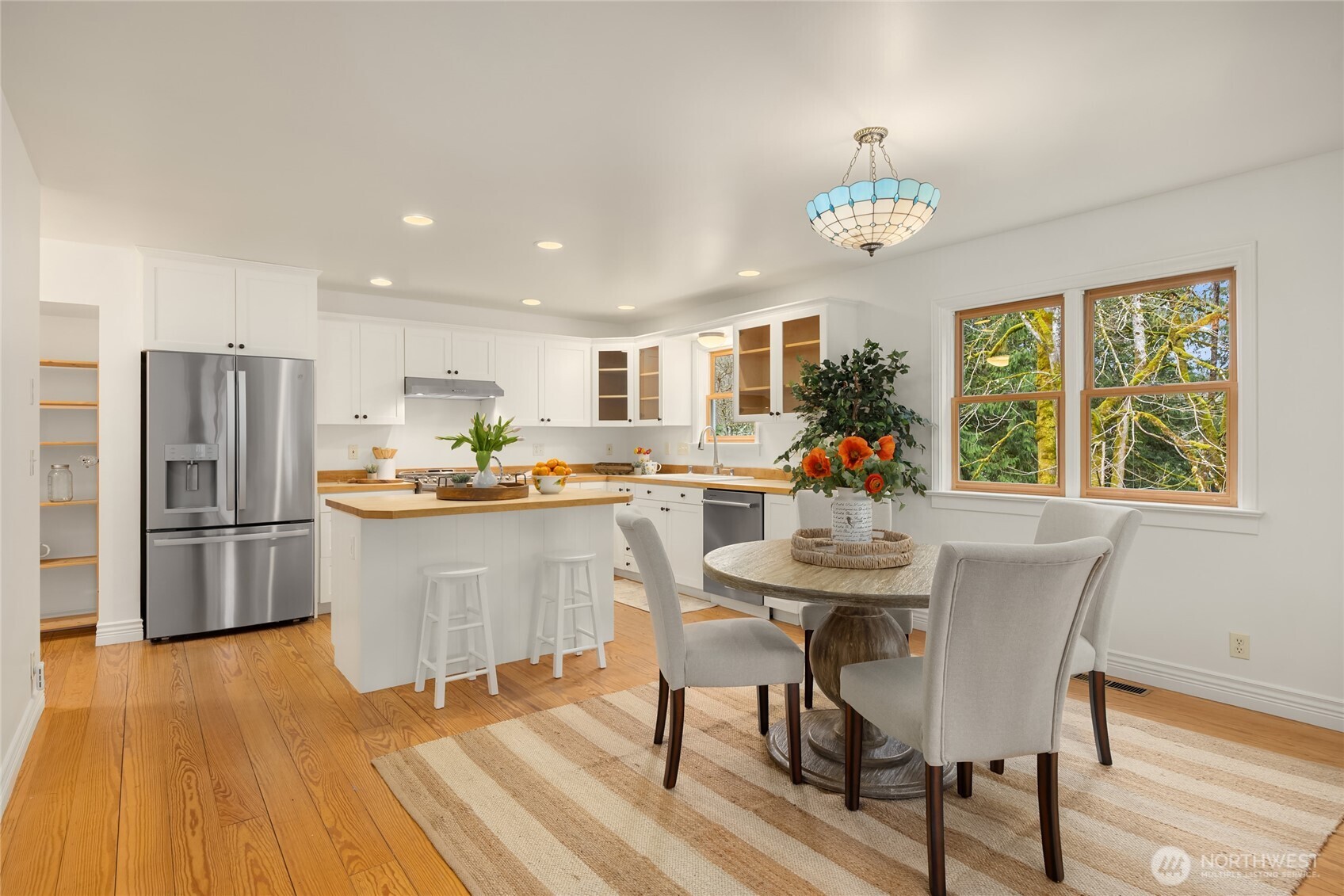 11138 Fairmont Lane NE