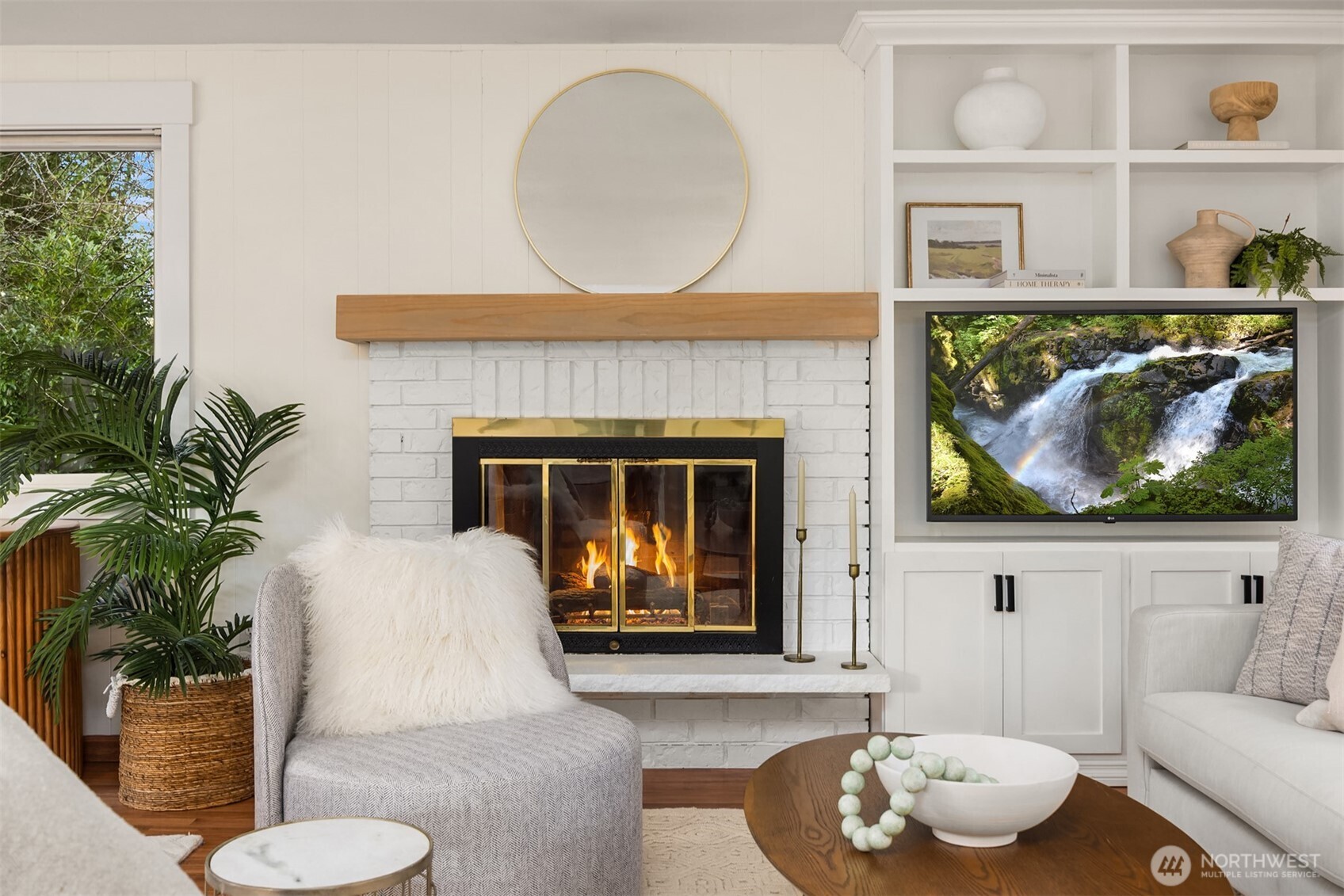 9280 NE Lovgreen Road