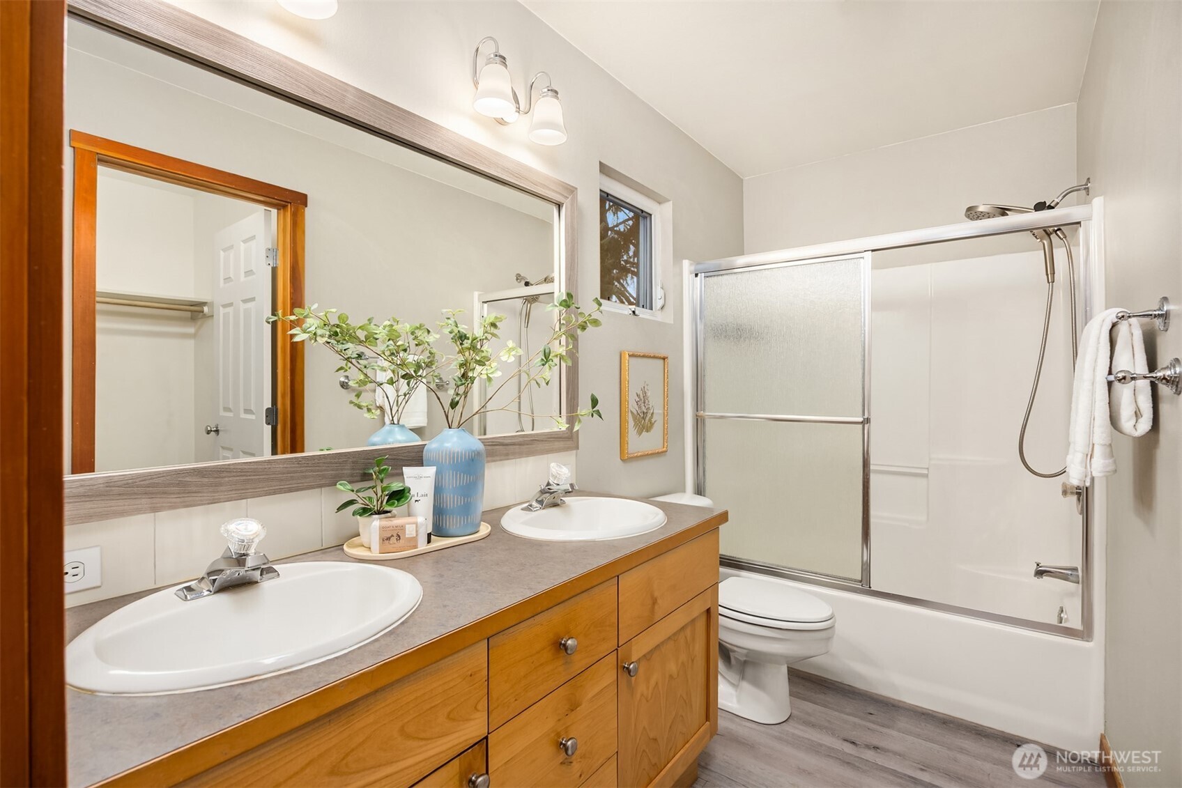300 Wyatt Way NE Unit: 1