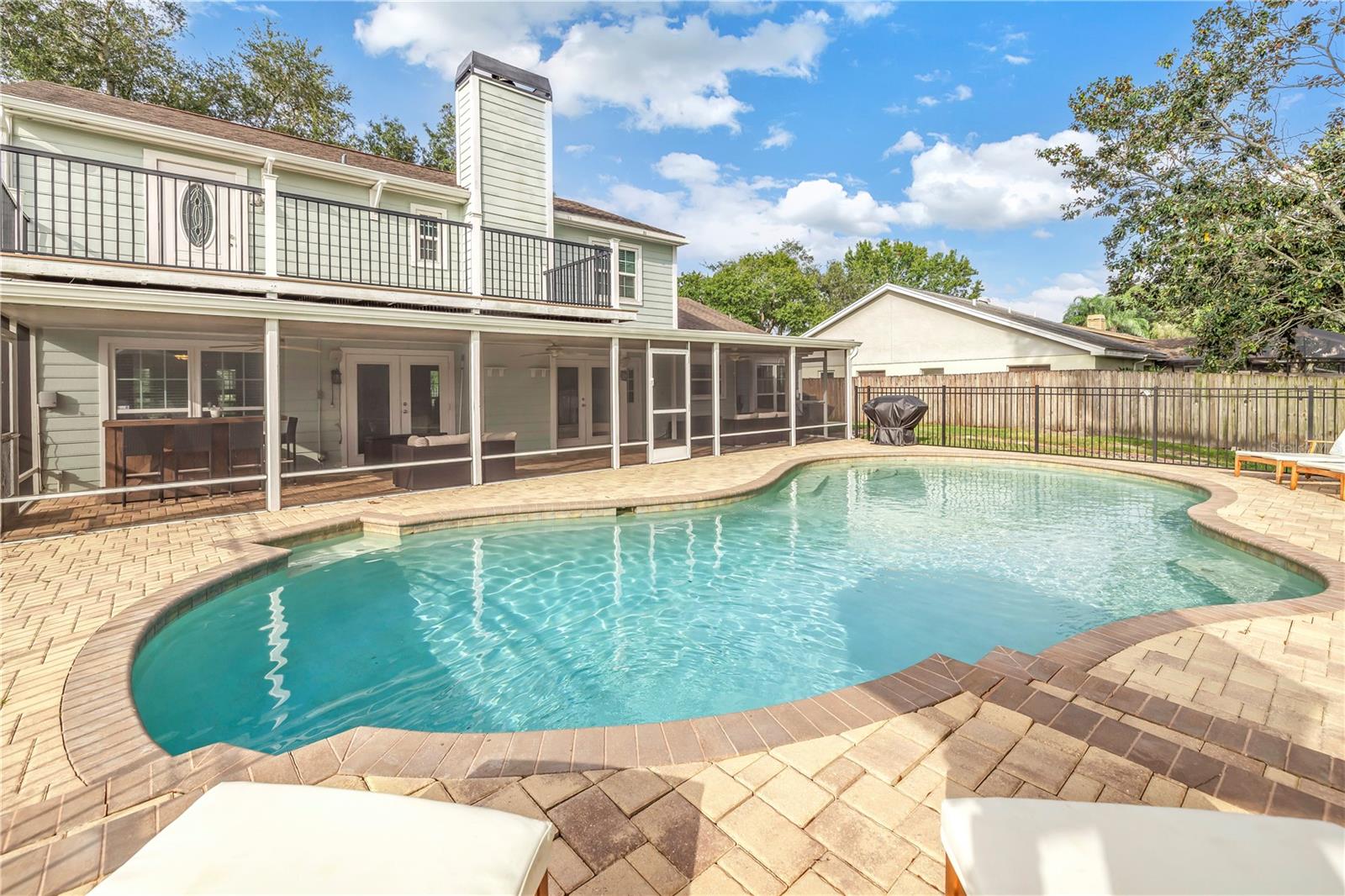 3216 PLEASANT LAKE DR