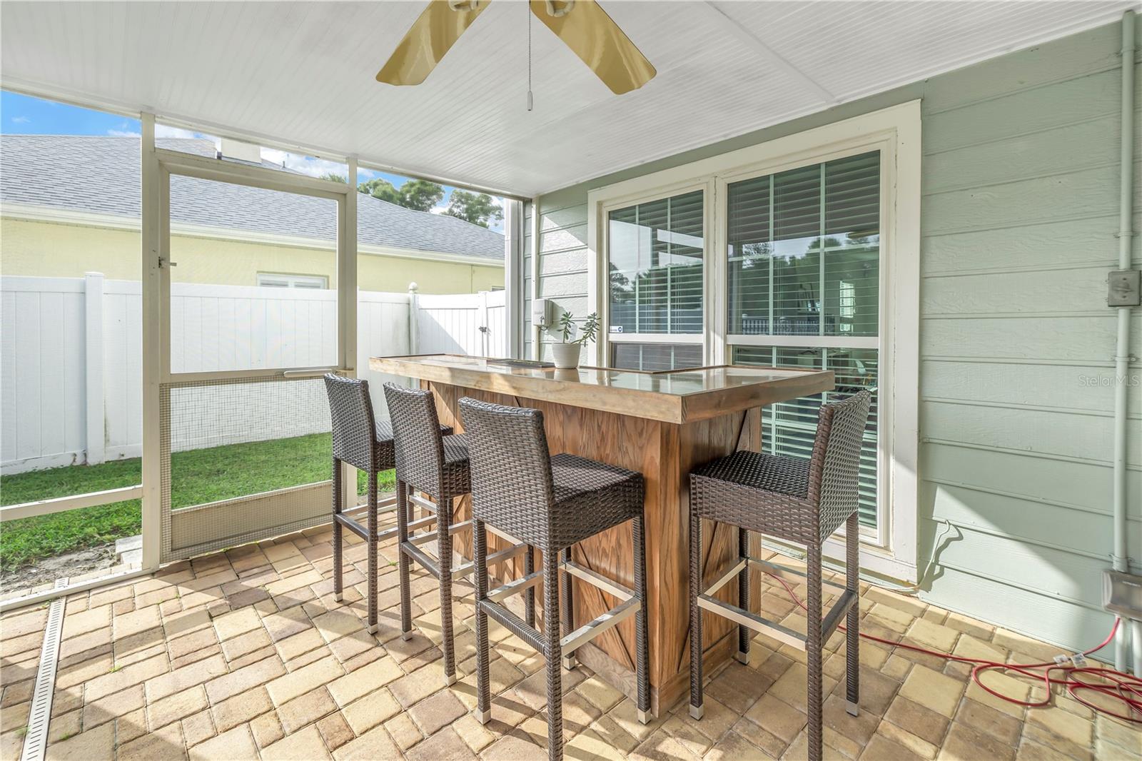 3216 PLEASANT LAKE DR