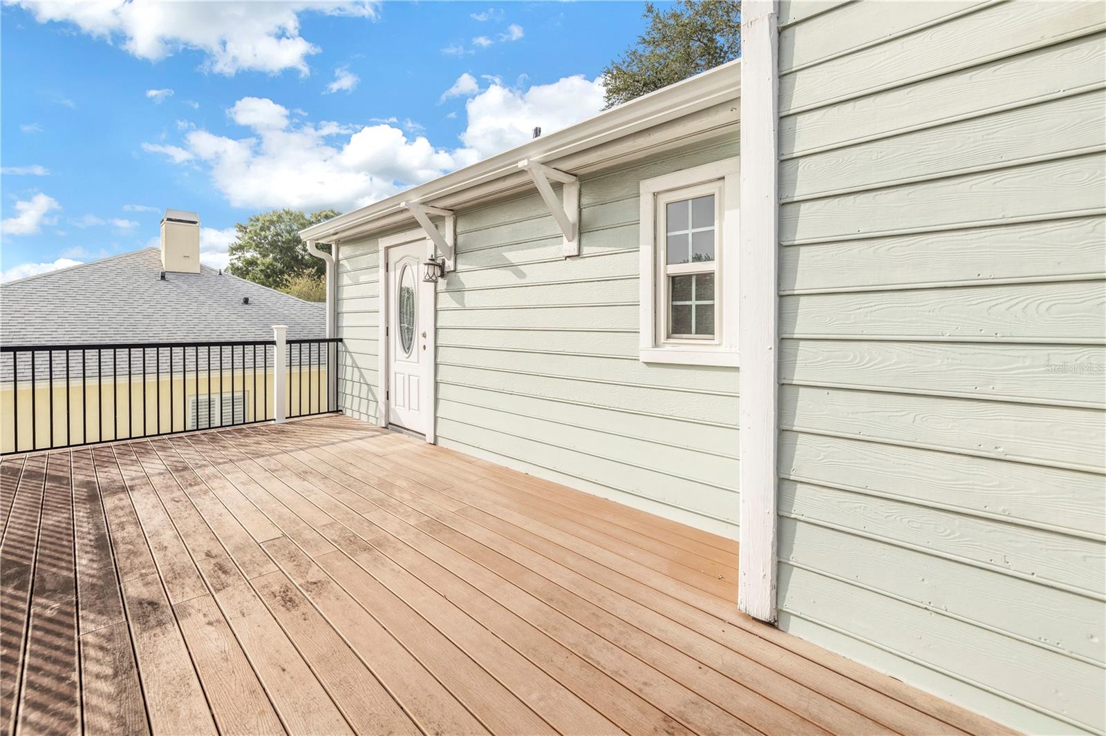 3216 PLEASANT LAKE DR