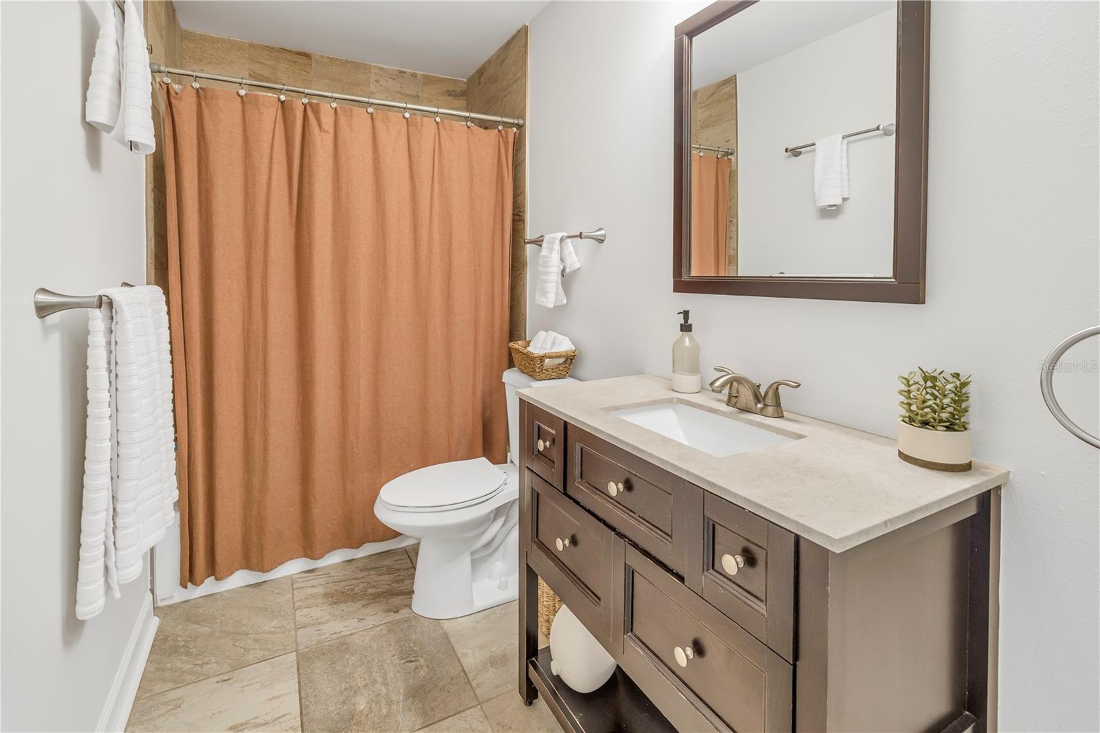 3216 PLEASANT LAKE DR