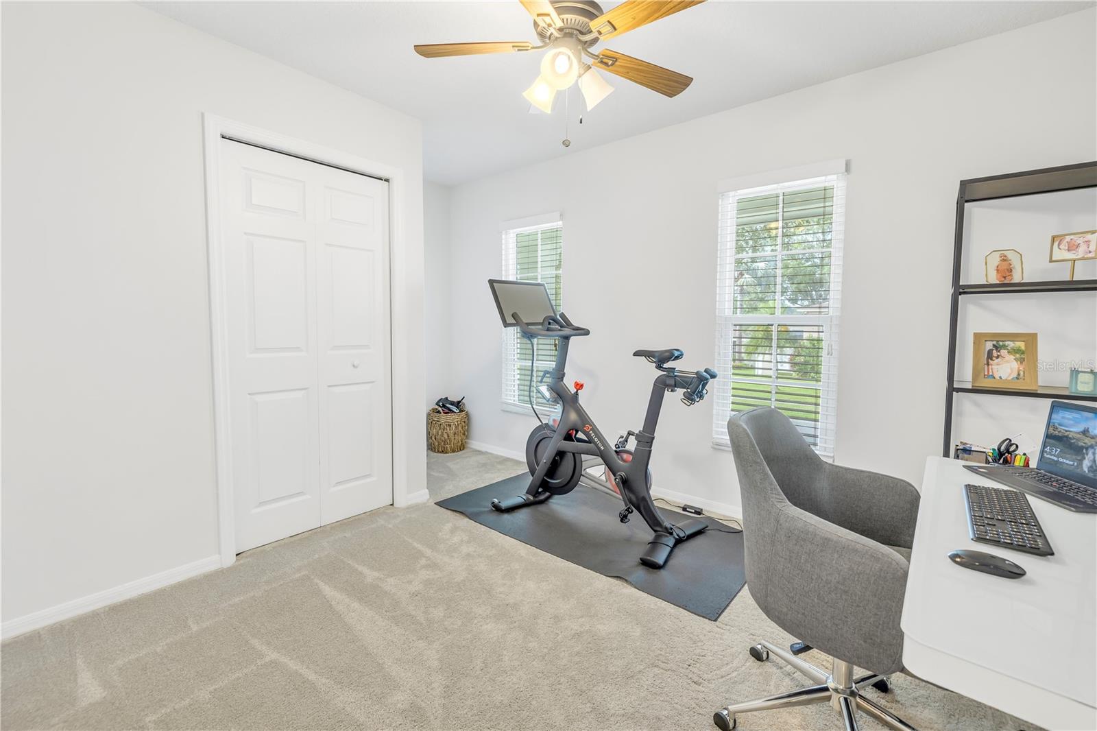 3216 PLEASANT LAKE DR