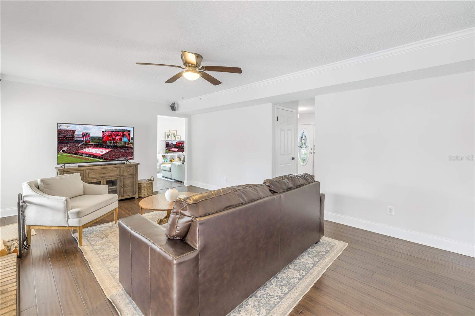 3216 PLEASANT LAKE DR