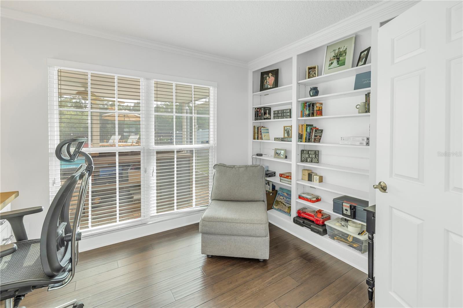 3216 PLEASANT LAKE DR