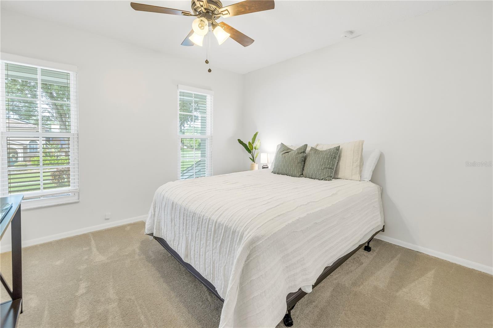 3216 PLEASANT LAKE DR