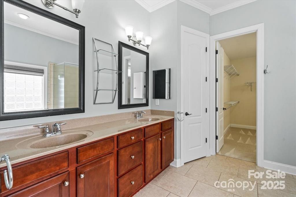 8712 Soaring Eagle Lane