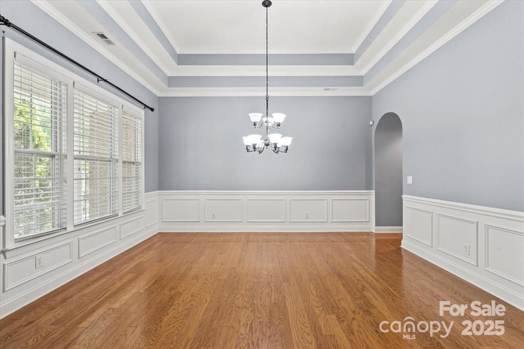 8712 Soaring Eagle Lane