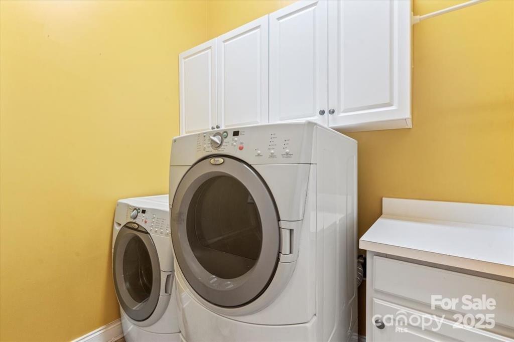 8712 Soaring Eagle Lane