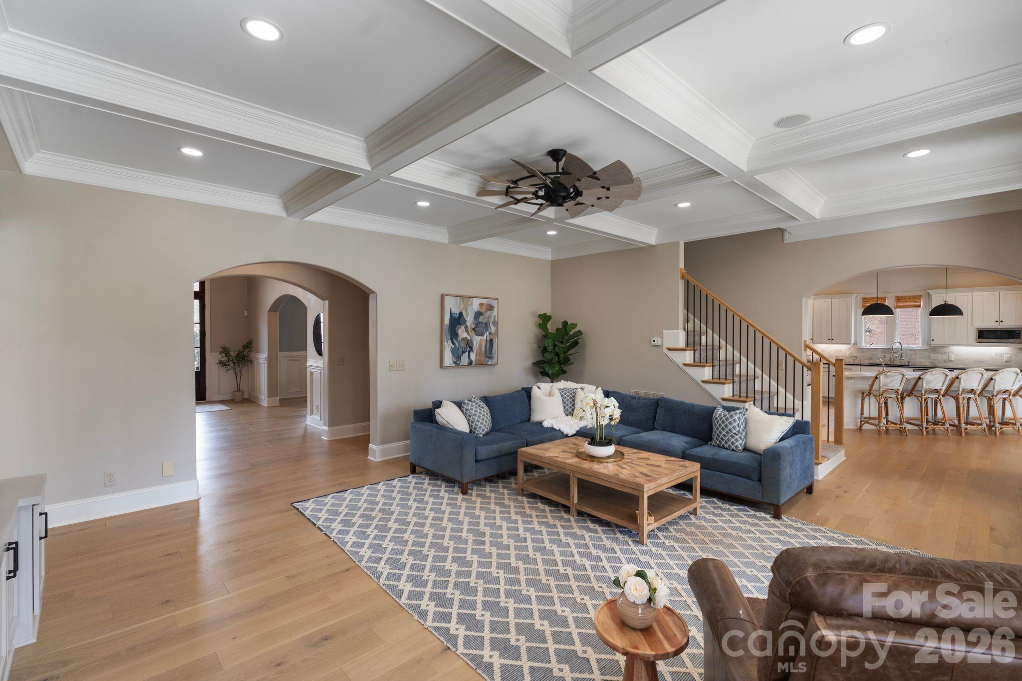 1400 War Admiral Lane