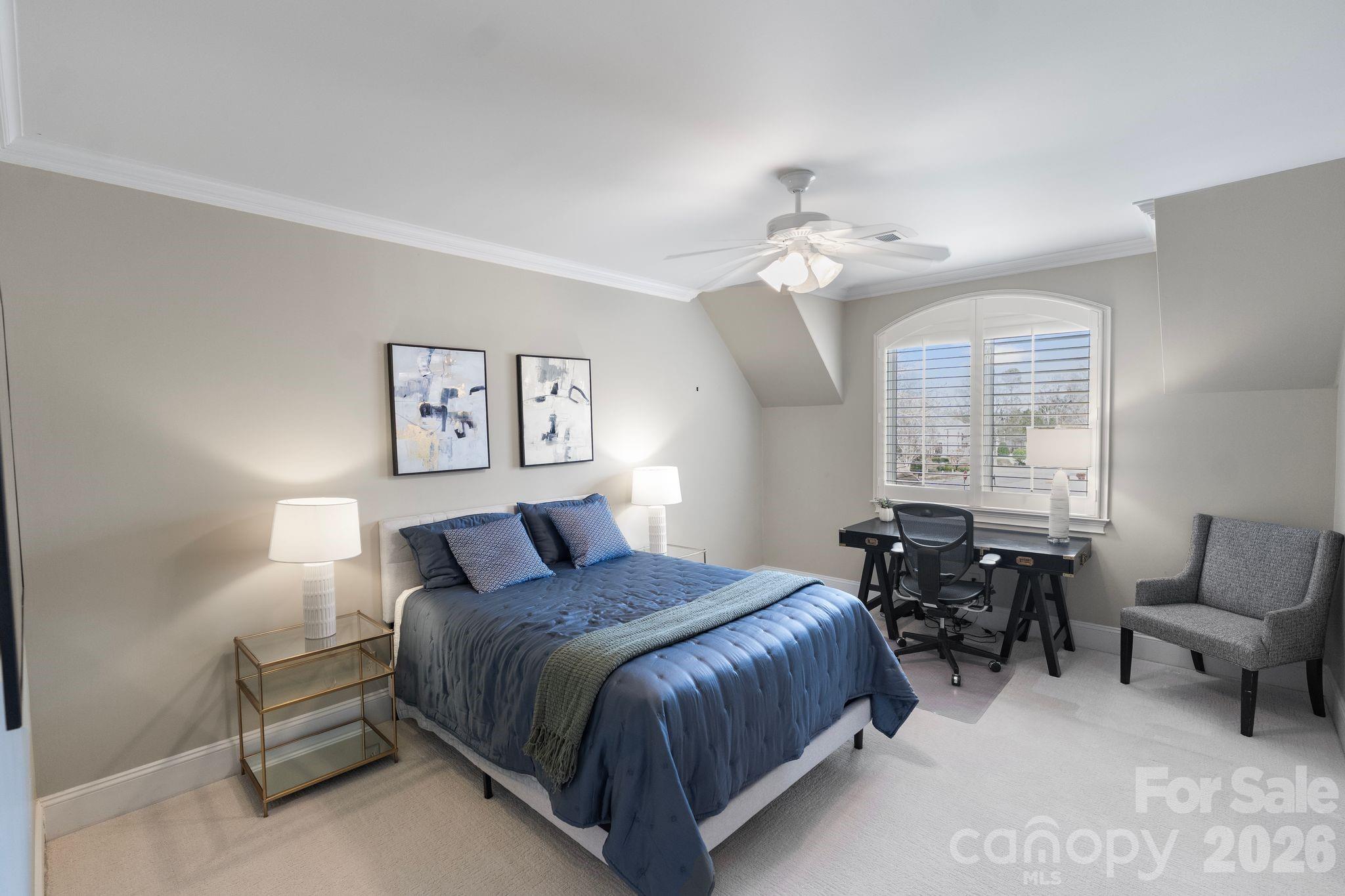 1400 War Admiral Lane