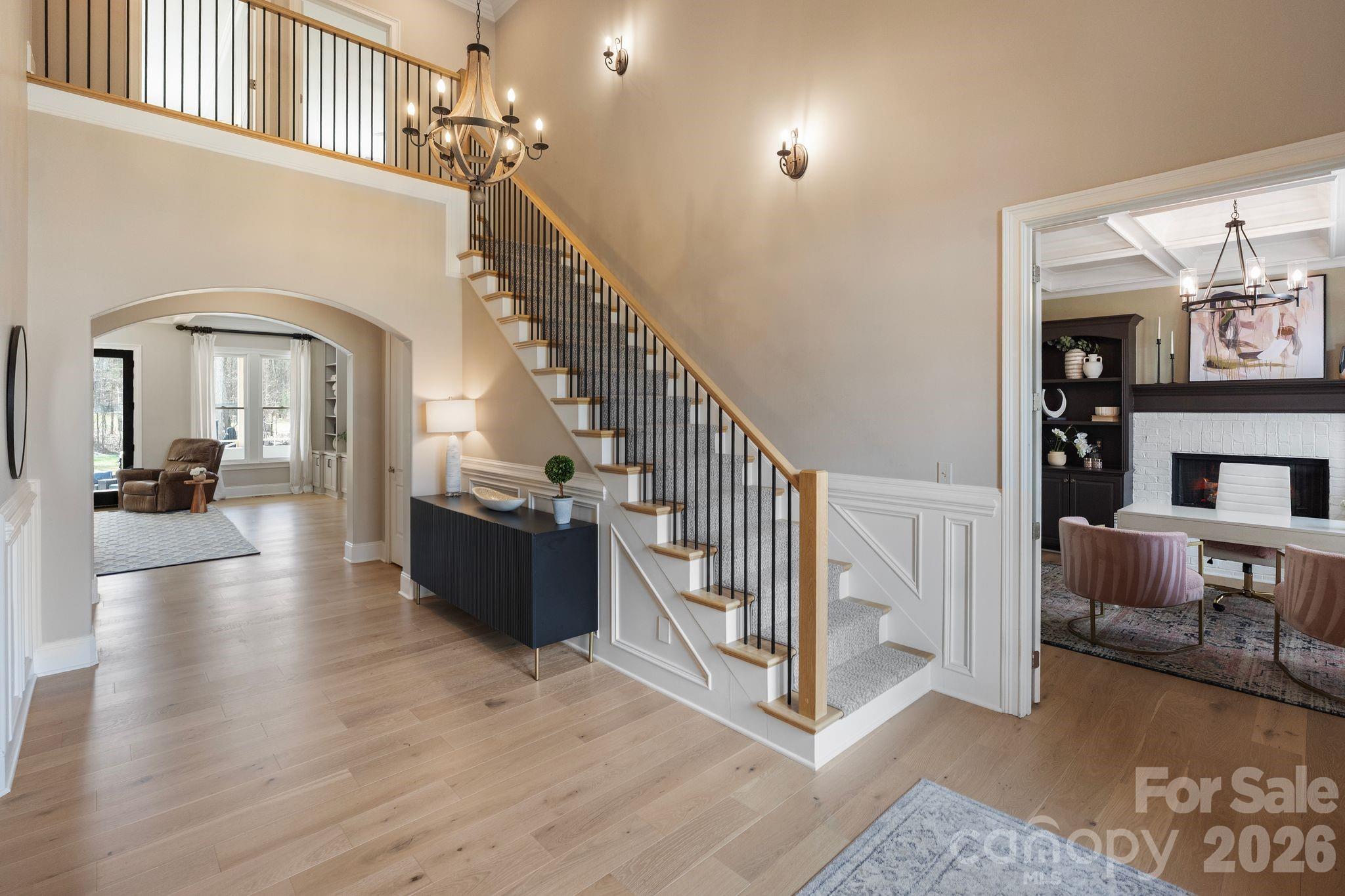 1400 War Admiral Lane