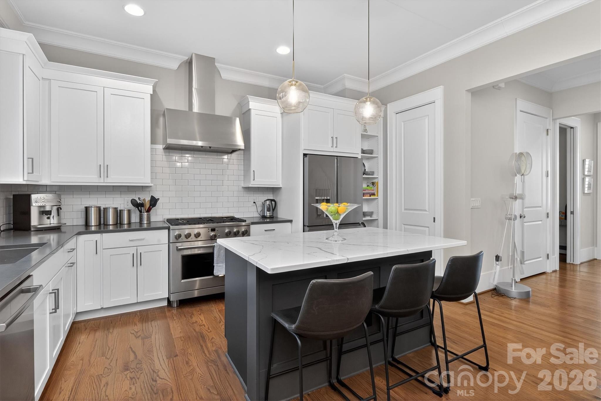 2815 Hillside Springs Drive