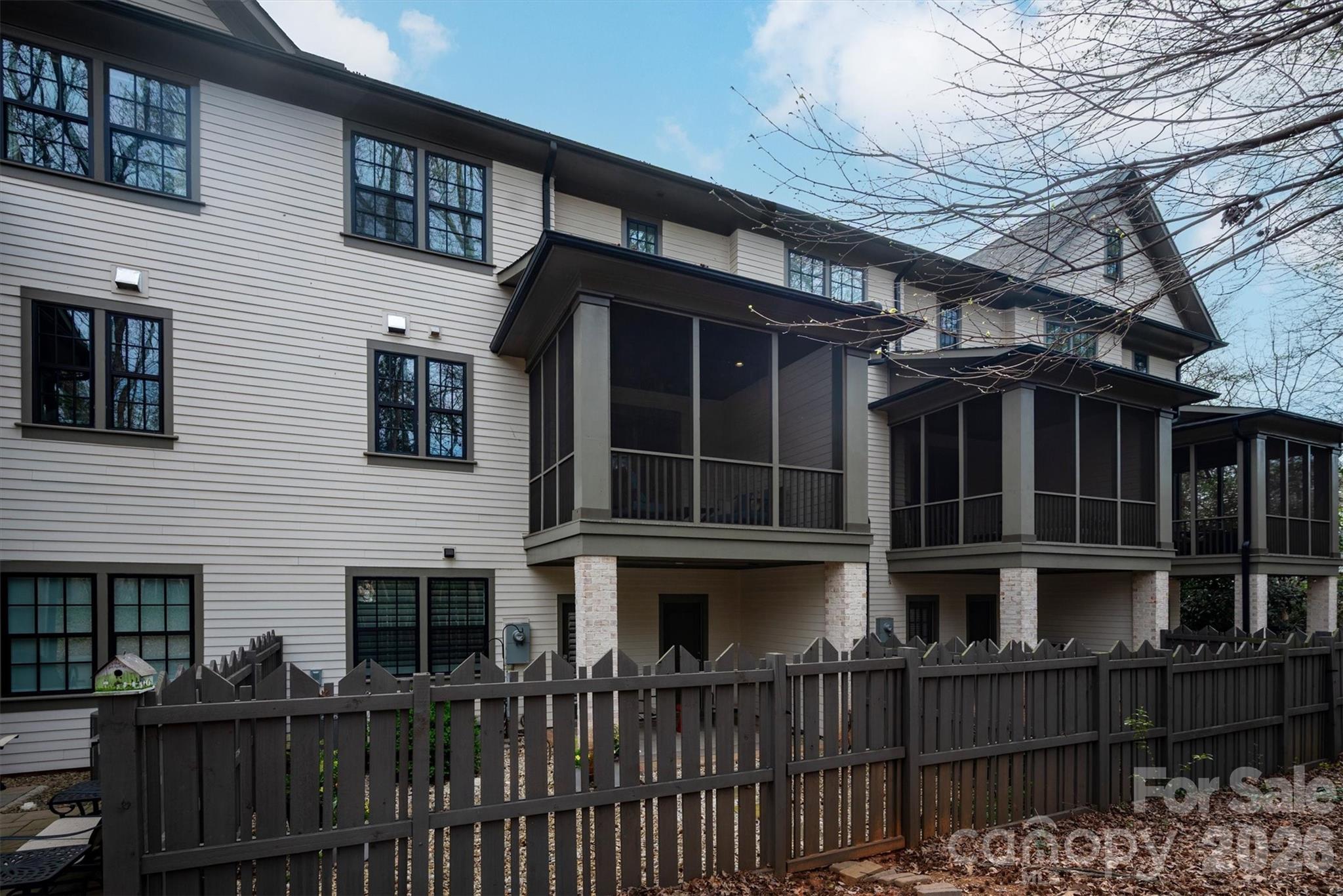 2815 Hillside Springs Drive