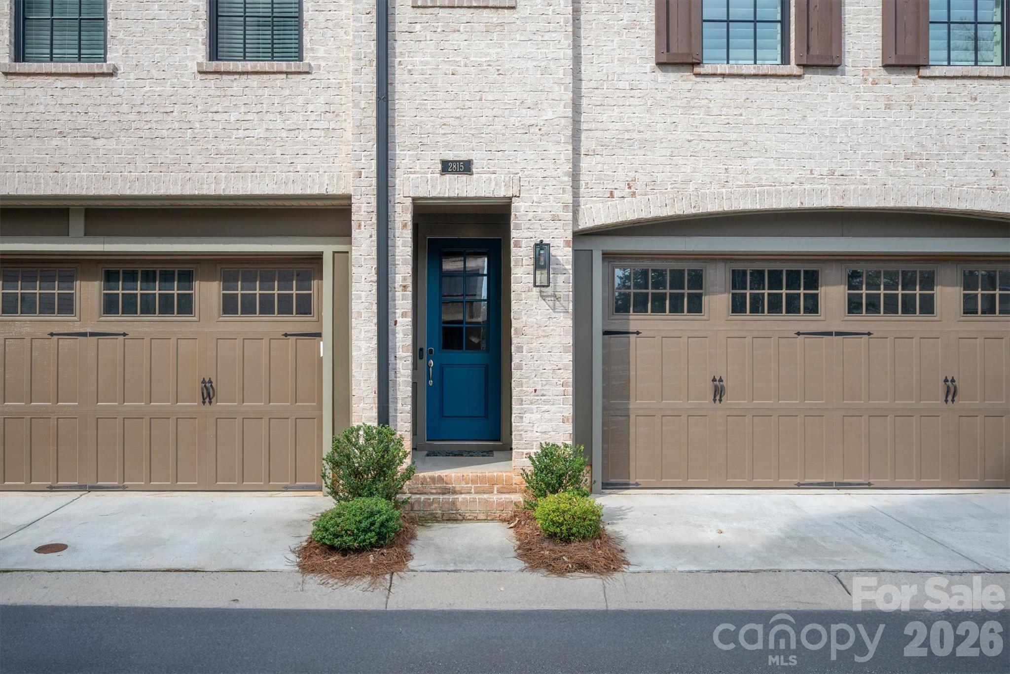 2815 Hillside Springs Drive