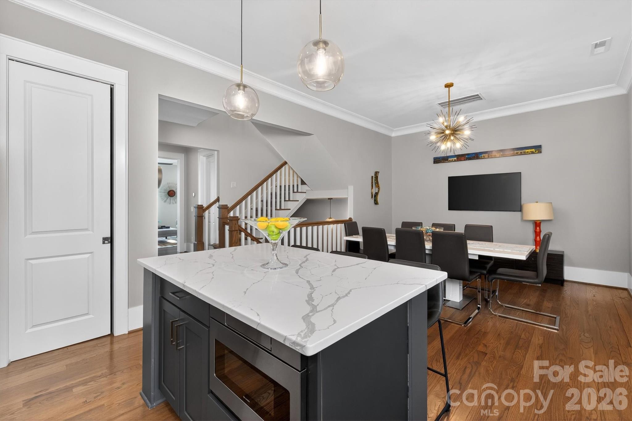 2815 Hillside Springs Drive