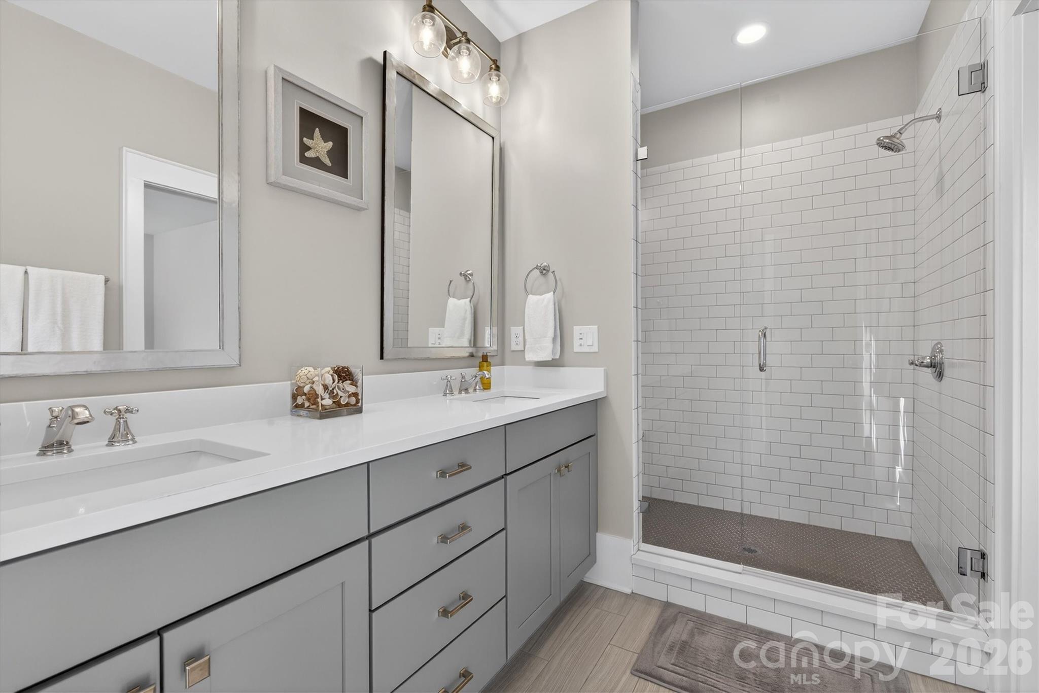 2815 Hillside Springs Drive