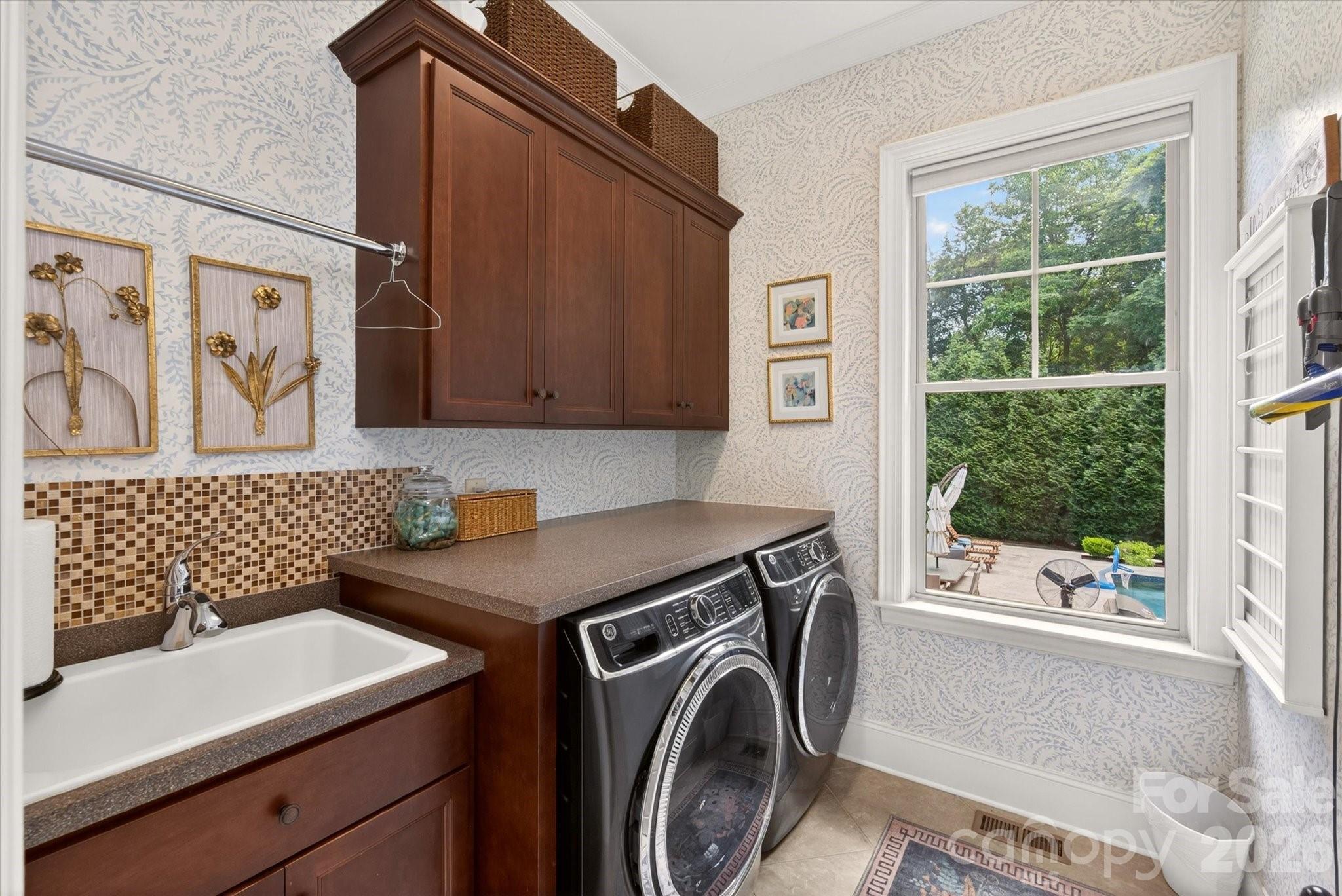 9004 Sunday Silence Drive