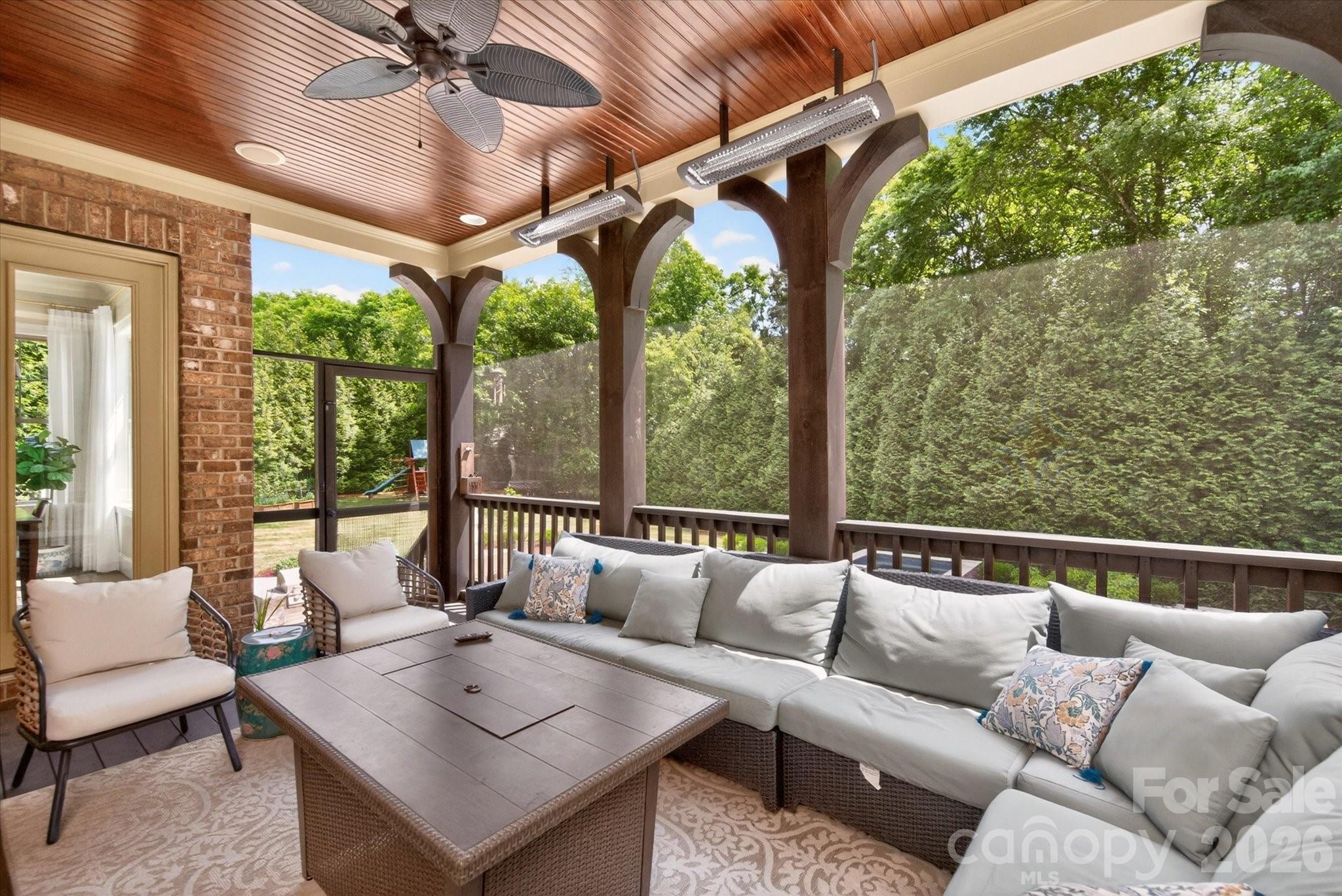 9004 Sunday Silence Drive