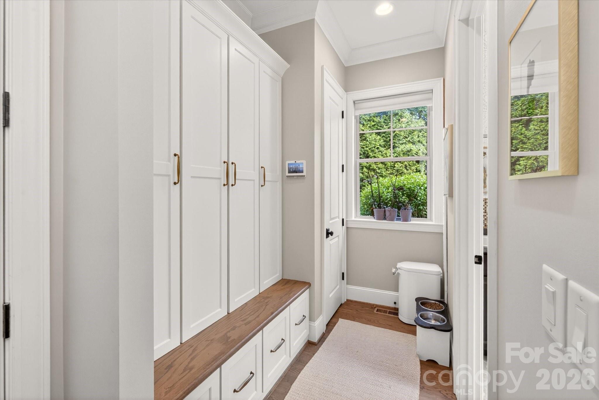 9004 Sunday Silence Drive