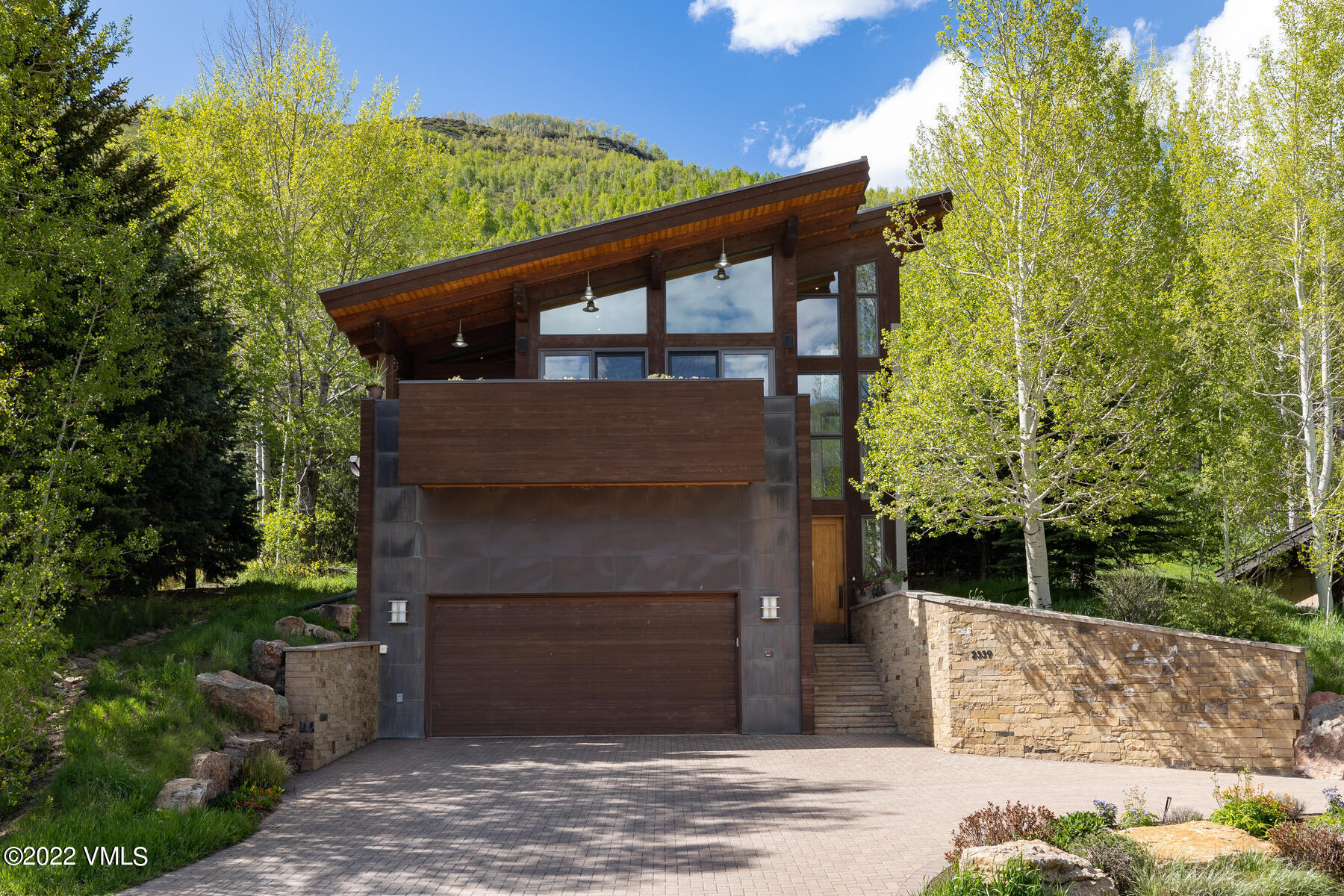 2339 Chamonix Lane
