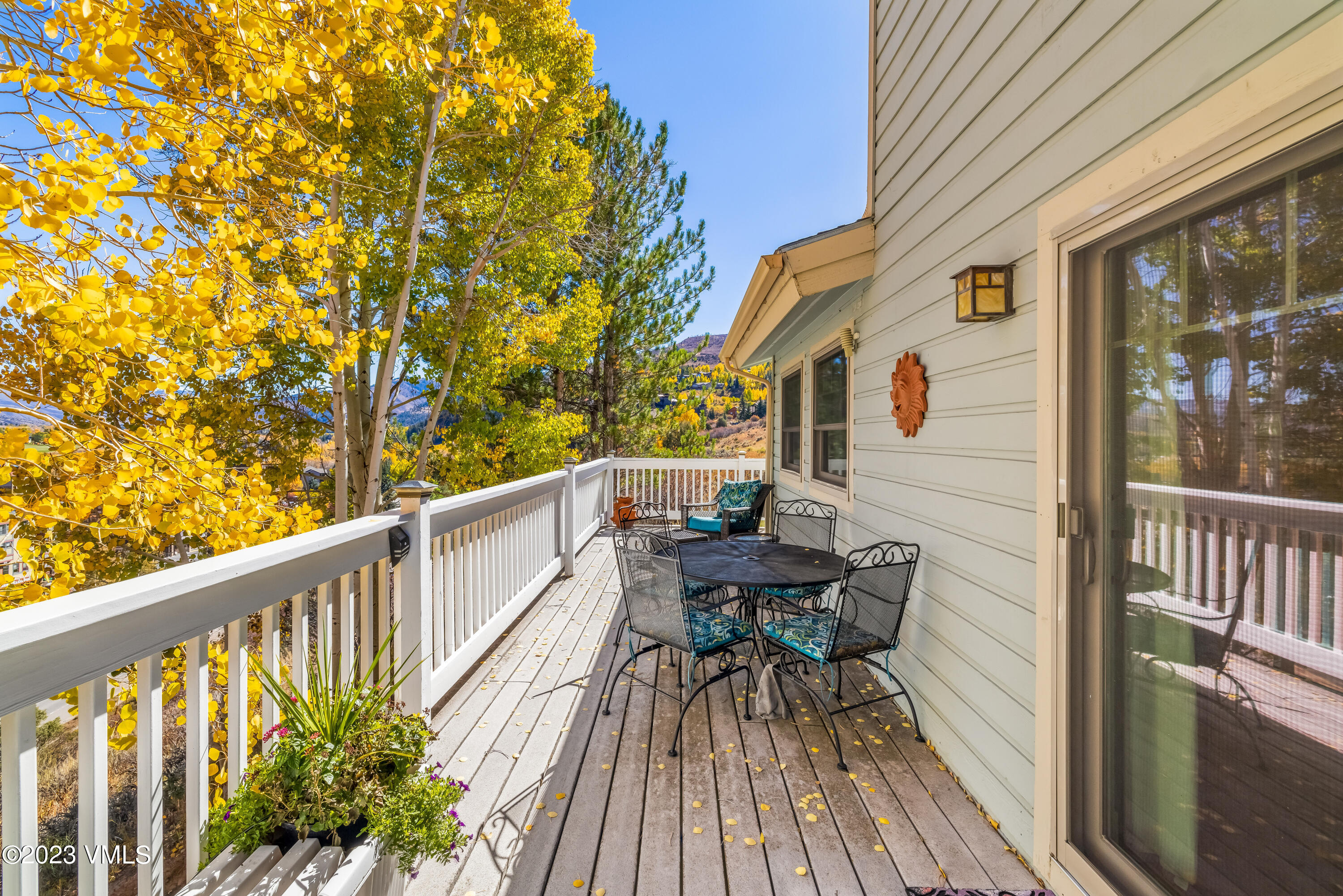 26 Lariat Court