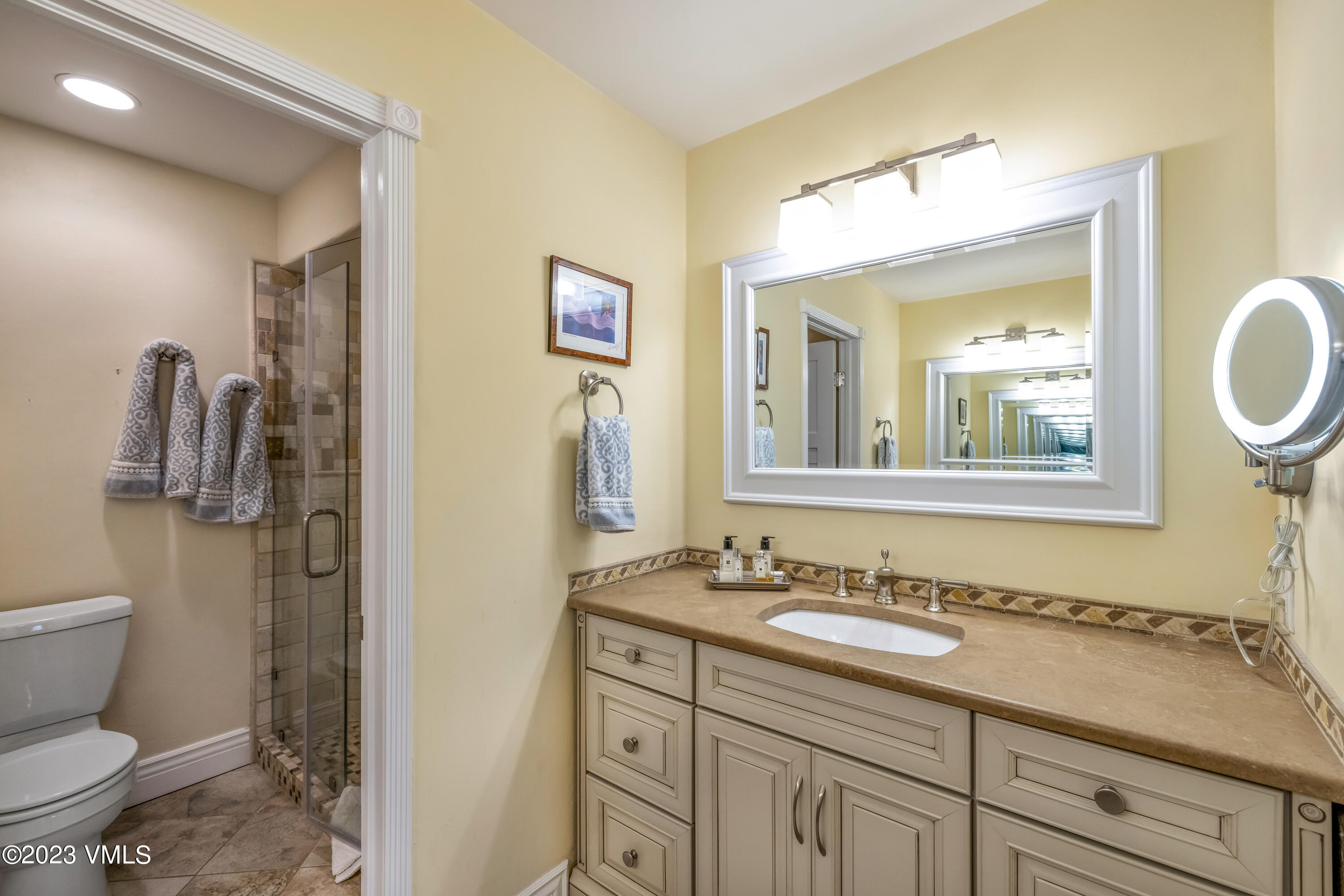 26 Lariat Court